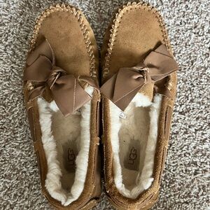 Women’s Ugg slippers